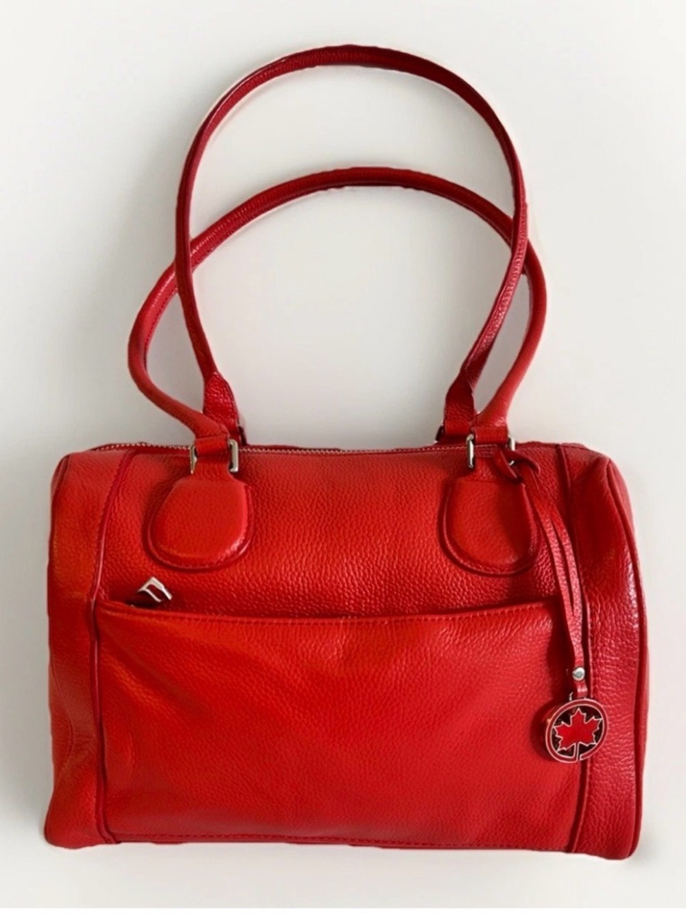 Air canada X Christopher Bates Red Leather Bag Retro Design